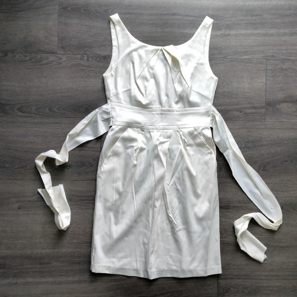 Teeze Me White Sleeveless Sheath Pocket Dress Junior Size 5